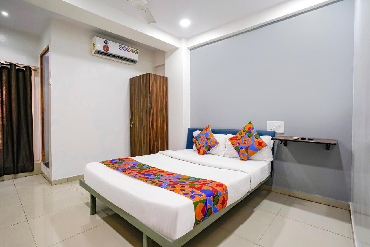 Fabexpress Blue Stone Hotel Surat Ngoại thất bức ảnh